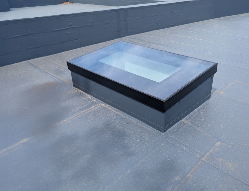 https://www.icbwaterproofing.co.uk/media/images/uploaded/categories/44/rooflights.176.full.jpg